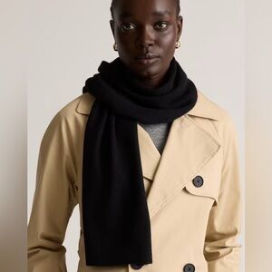 NWT Quince Mongolian Cashmere Black Scarf Unisex